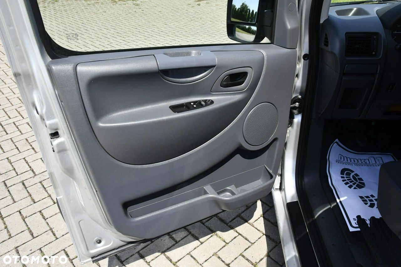 Peugeot Expert - 13