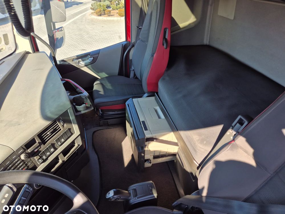 Volvo FH - Standard - 9