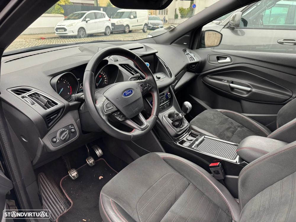 Ford Kuga 1.5 TDCi ST-Line - 9