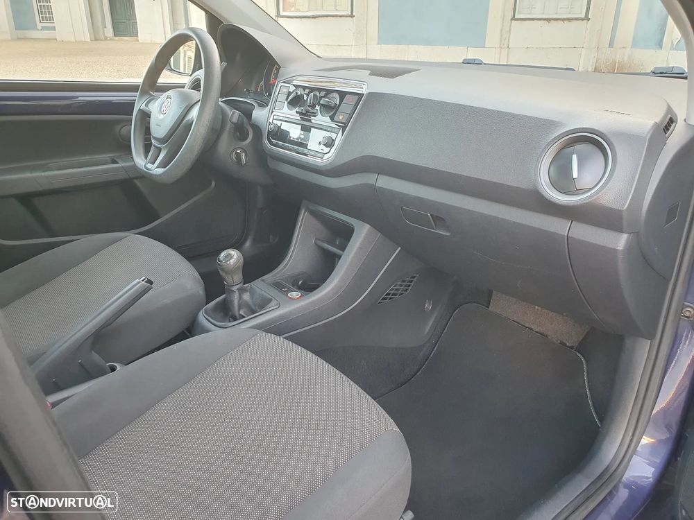 VW Up! 1.0 BMT Move - 25