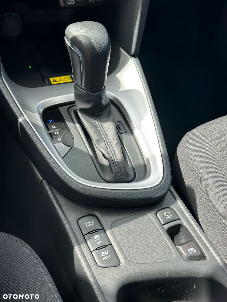 Toyota Yaris Cross - 20
