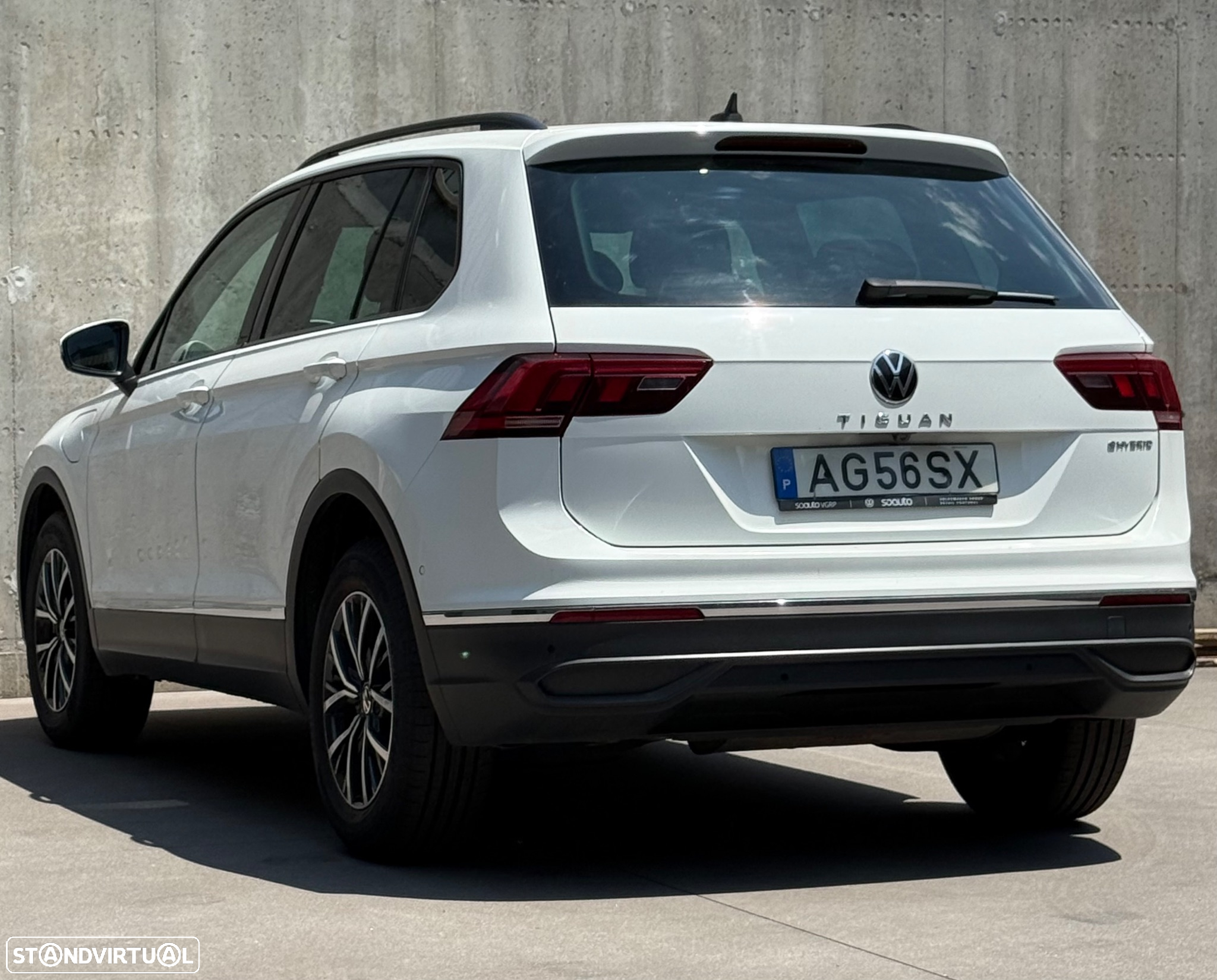 VW Tiguan - 5