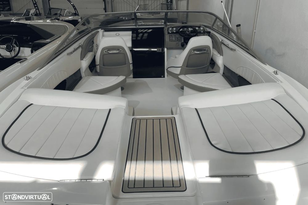 Cobalt Marine 255 - 7