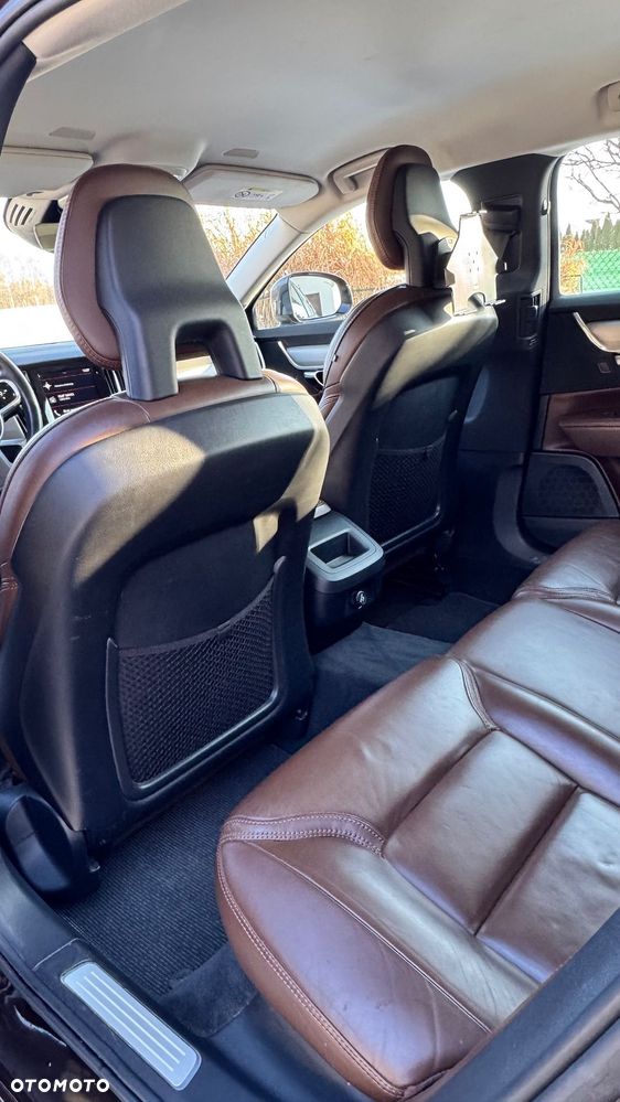 Volvo V90 Cross Country D4 AWD Pro - 8