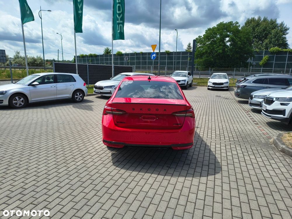 Skoda Octavia 1.5 TSI mHEV Sportline DSG - 7