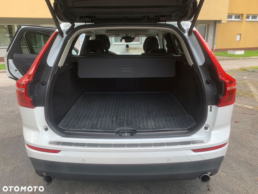 Volvo XC 60 T6 AWD Inscription - 4