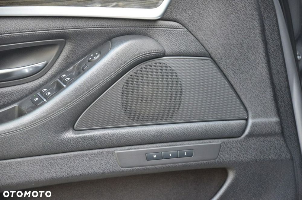 BMW Seria 5 - 22
