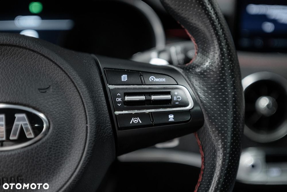 Kia Stinger 3.3 T-GDI V6 GT AWD - 26