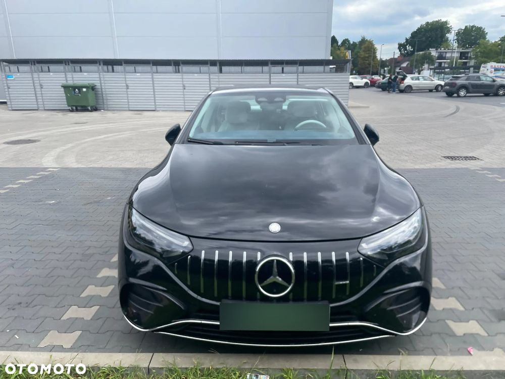 Mercedes-Benz EQE - 4