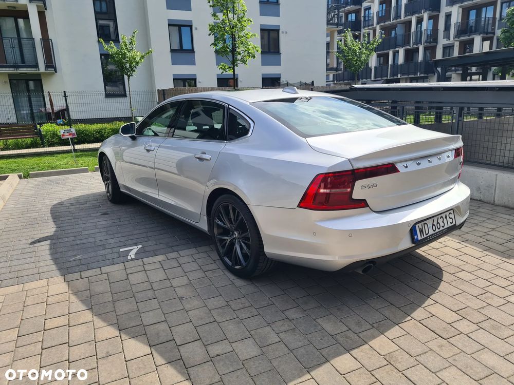 Volvo S90 T5 Momentum - 3