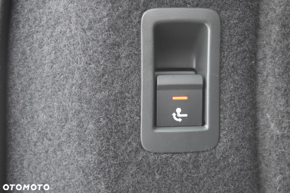 Audi A4 Avant 2.0 TDI S tronic design - 37