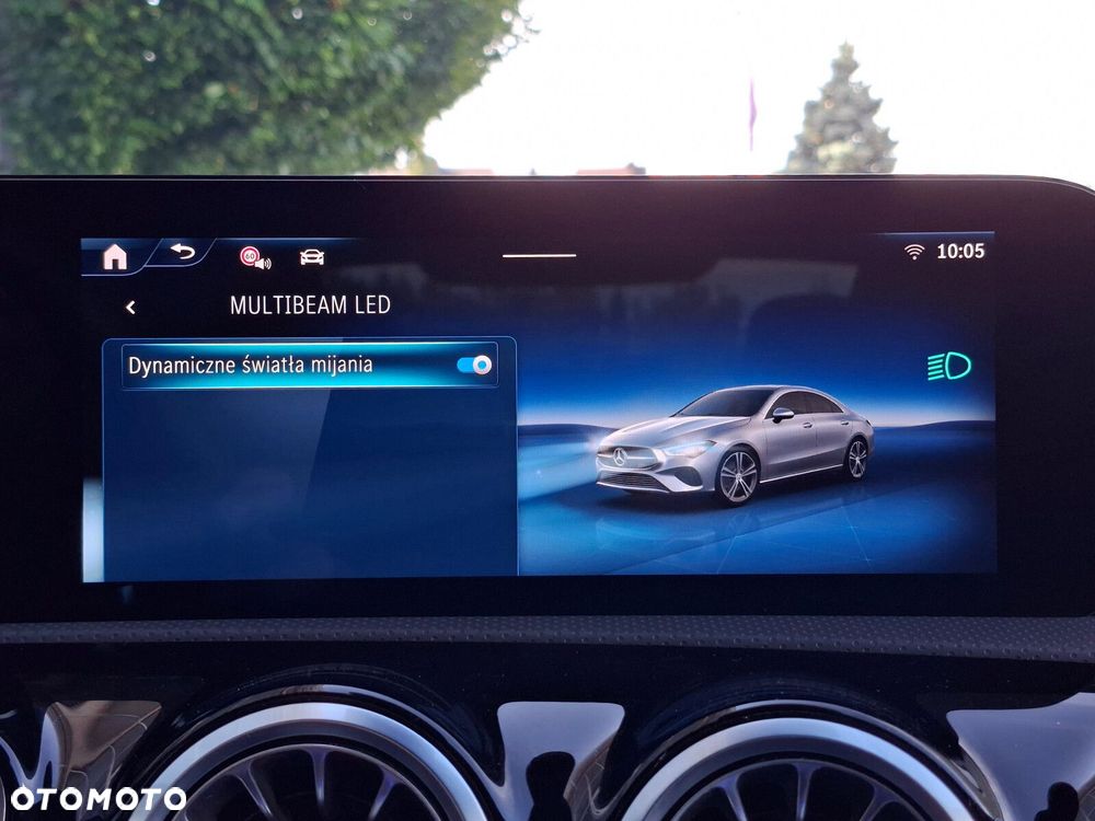 Mercedes-Benz CLA - 35