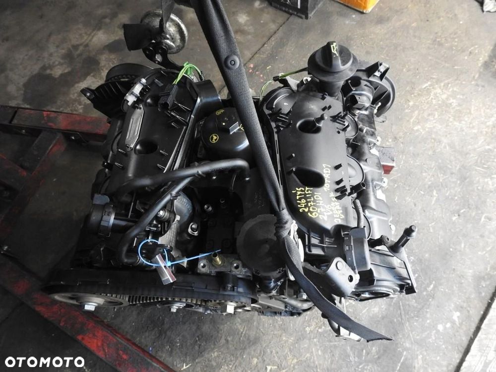SILNIK 10TRD1 PEUGEOT 607 2.7 V6 HDI 10TRD1 - 4
