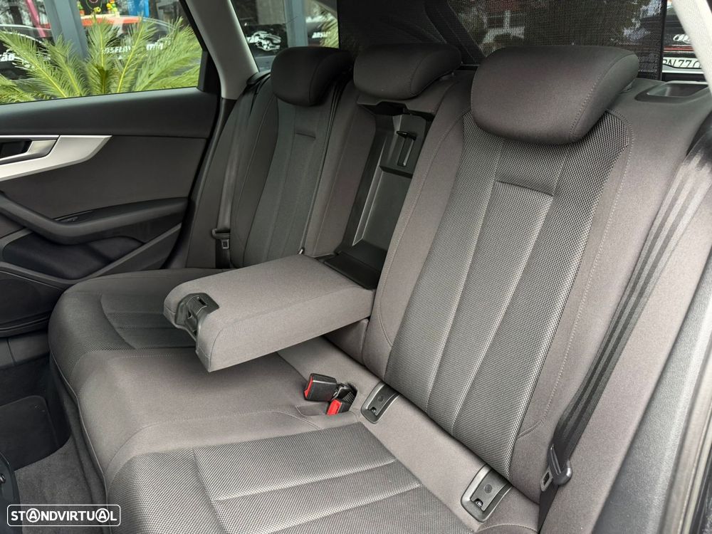 Audi A4 Avant 35 TDI Advanced S tronic - 17