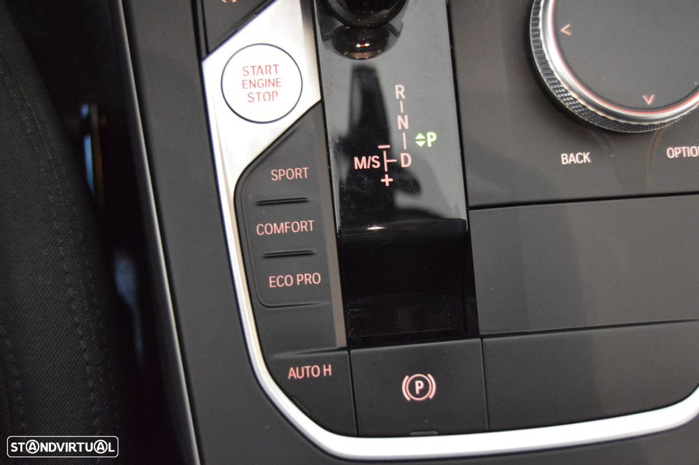 BMW 116 d Aut. Advantage - 48