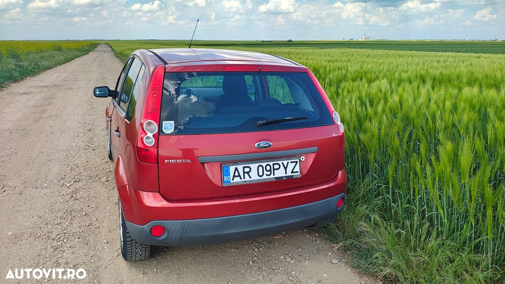 Ford Fiesta 1.25i Comfort - 4