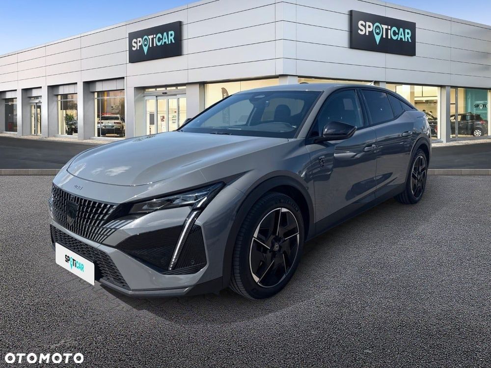 Peugeot 408 - 1