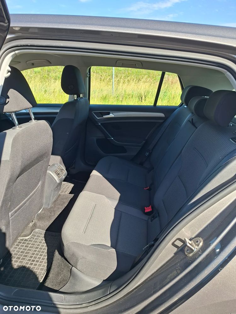 Volkswagen Golf 1.6 TDI BMT Comfortline - 9