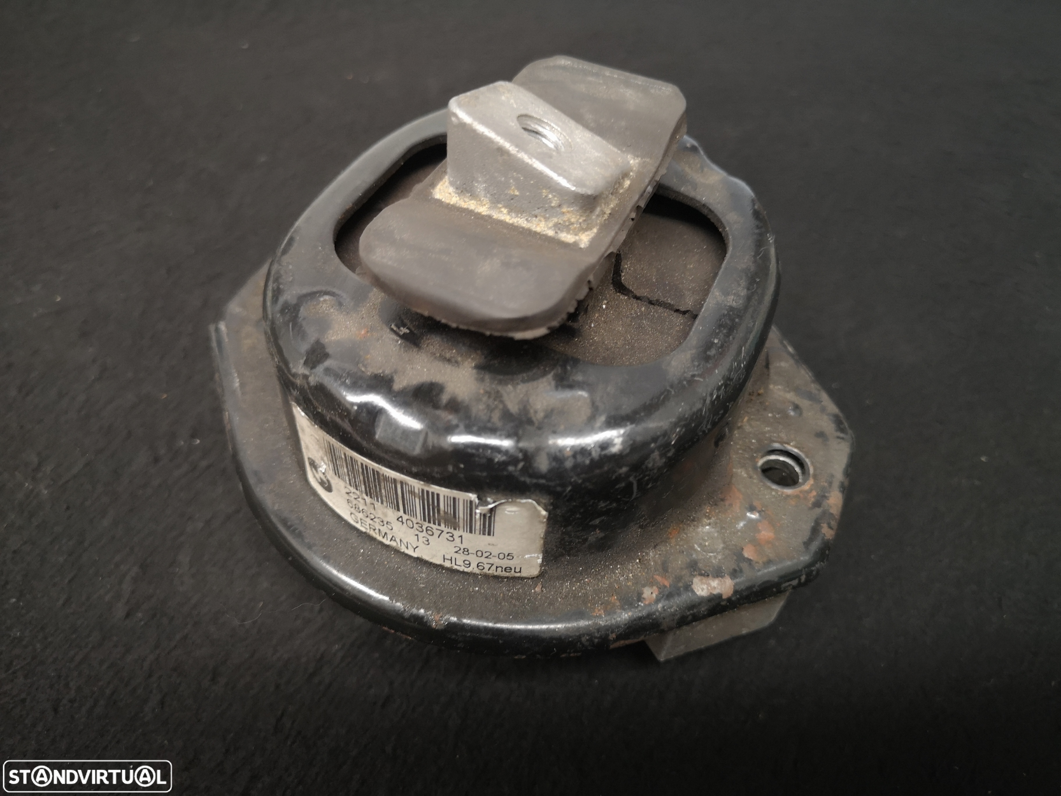 Apoio de motor BMW7 E65 E66 2002+  (3x no estoque) - 3