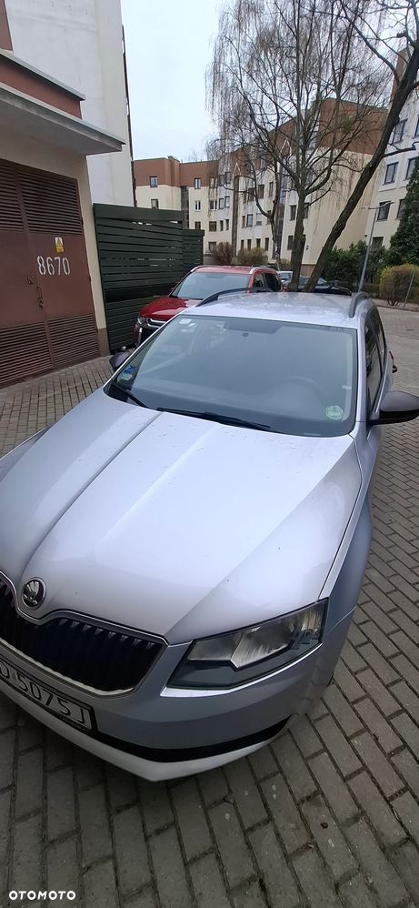 Skoda Octavia 1.6 TDI Active - 5