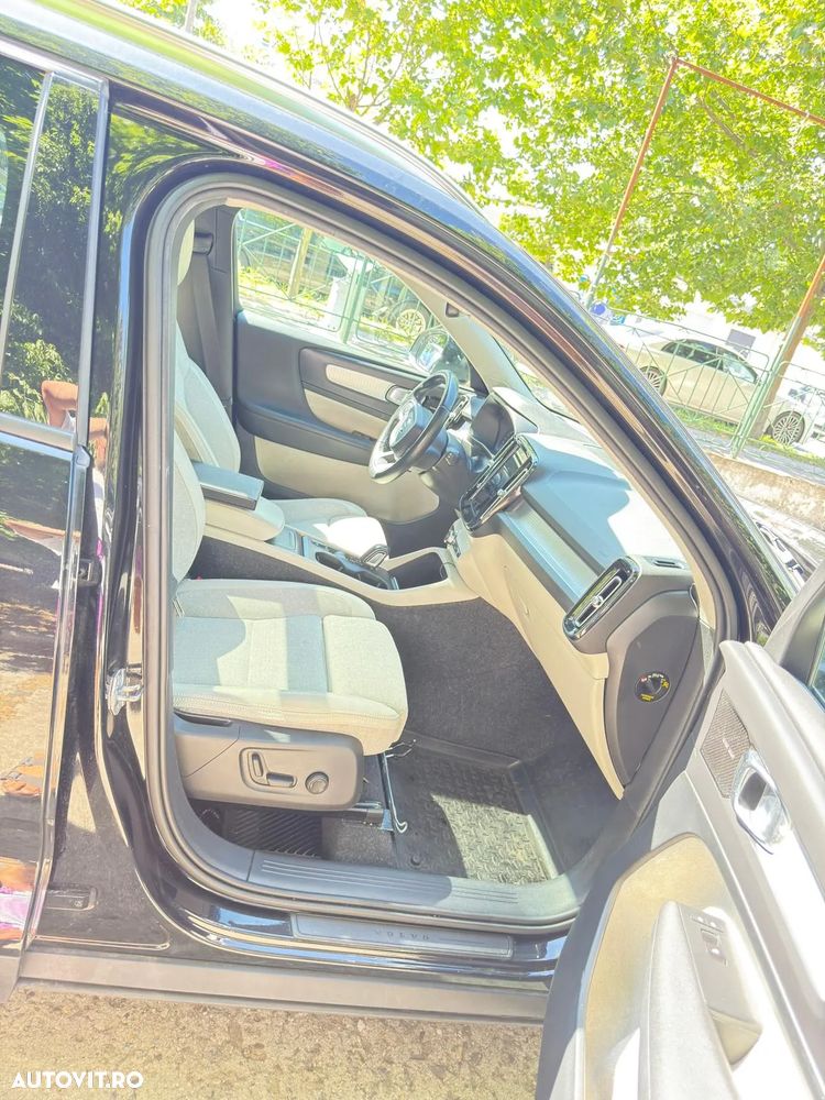 Volvo XC 40 D3 AWD Momentum Pro - 20