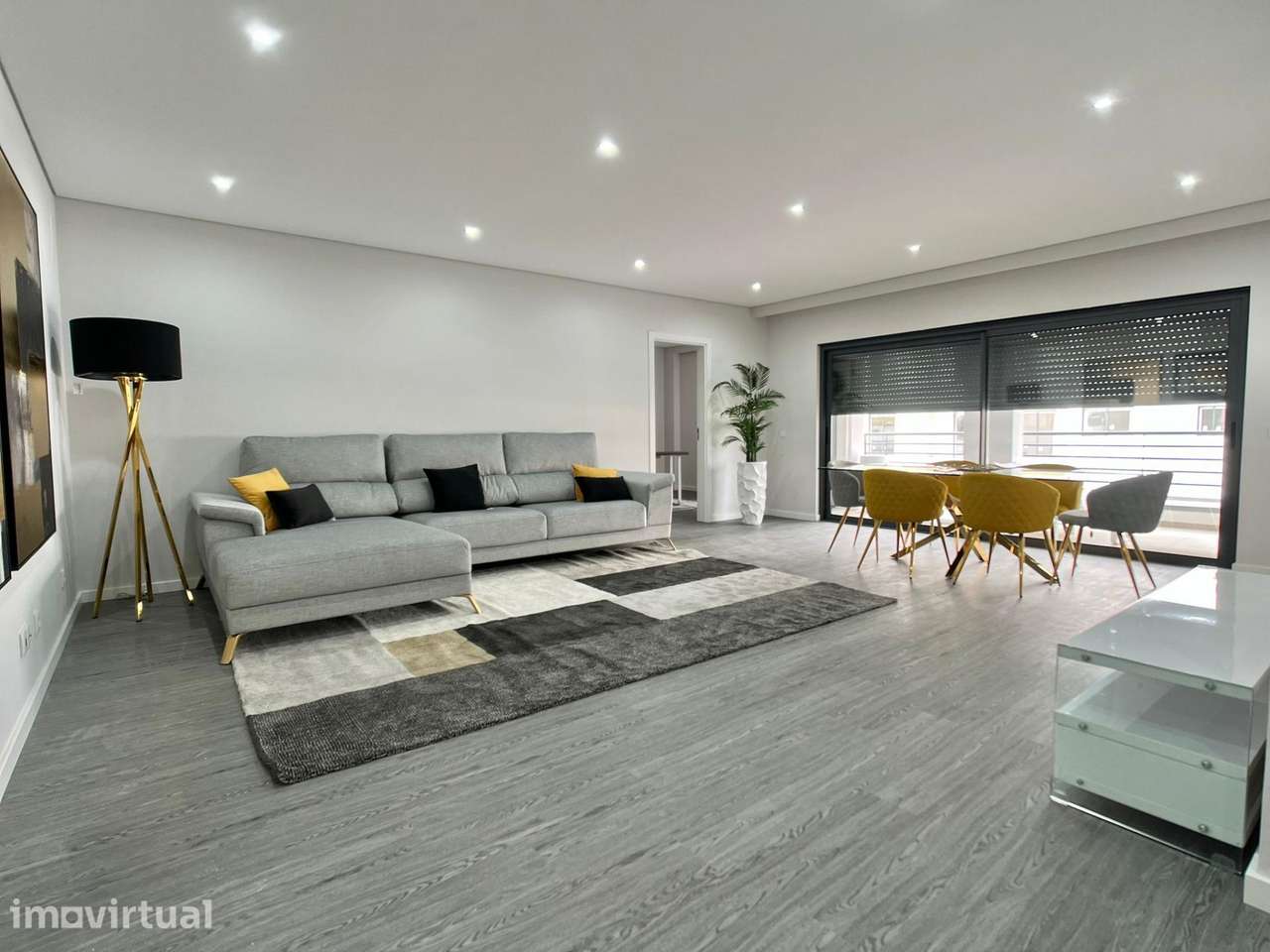 Apartamento T3 com Varandas e Vista Deslumbrante sobre a Ria Formosa - Grande imagem: 3/23