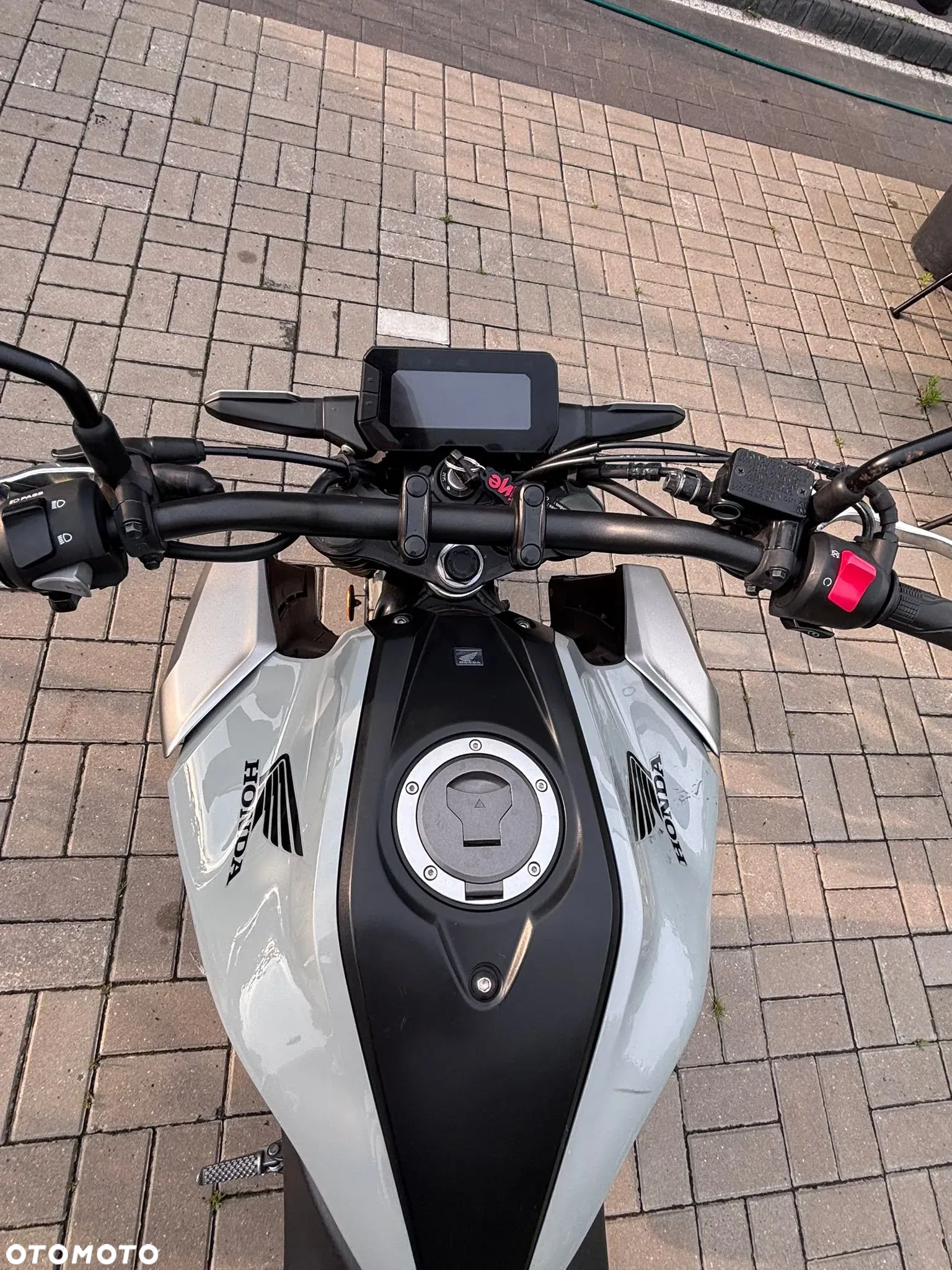 Honda CBF - 9