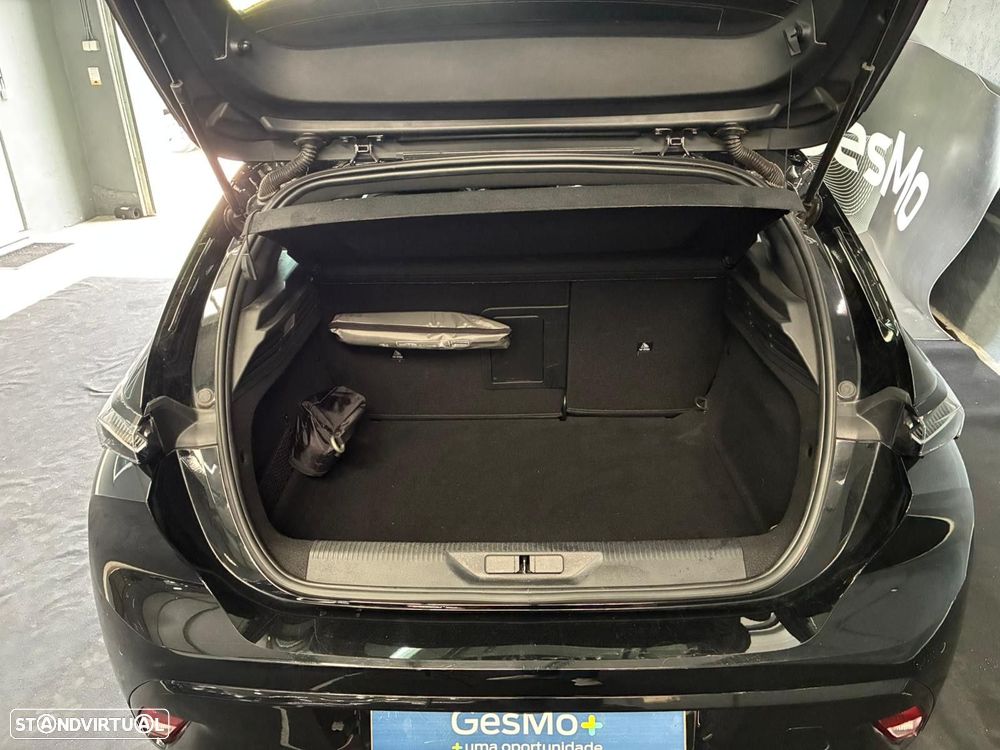 Peugeot 308 1.5 BlueHDi GT EAT8 - 32