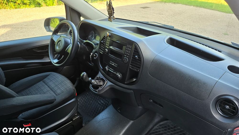 Mercedes-Benz Vito CDI Tourer Pro 447.703 - 12