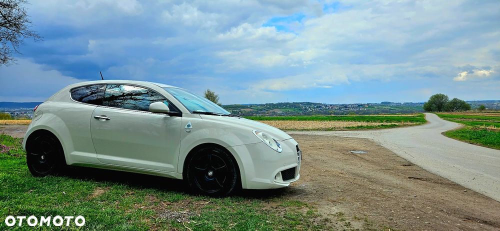 Alfa Romeo Mito 1.4 MultiAir Distinctive - 1