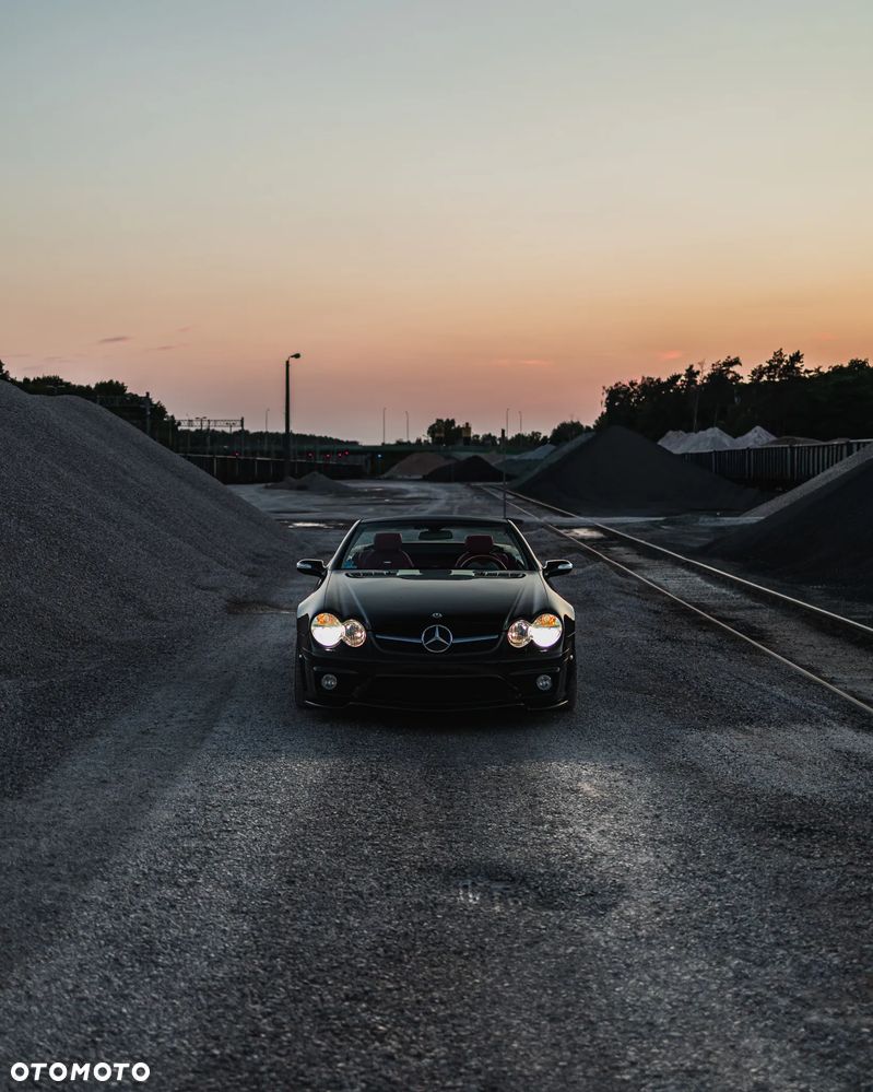 Mercedes-Benz SL 55 AMG - 12