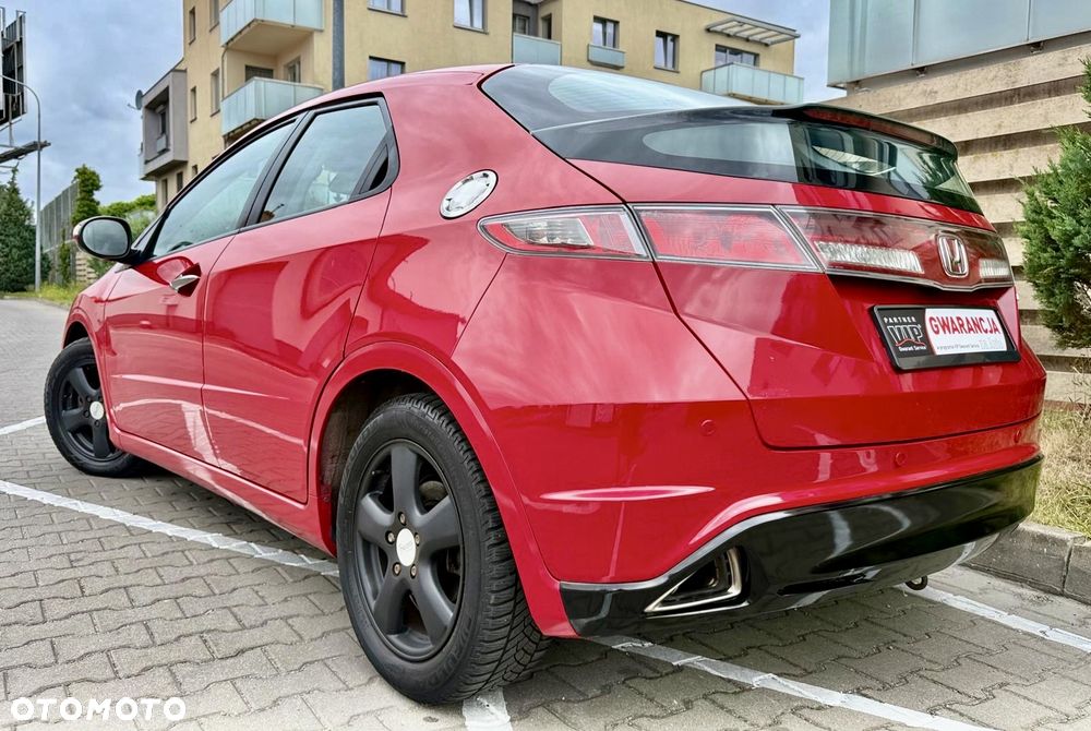Honda Civic 1.8 i-VTEC Sport - 4