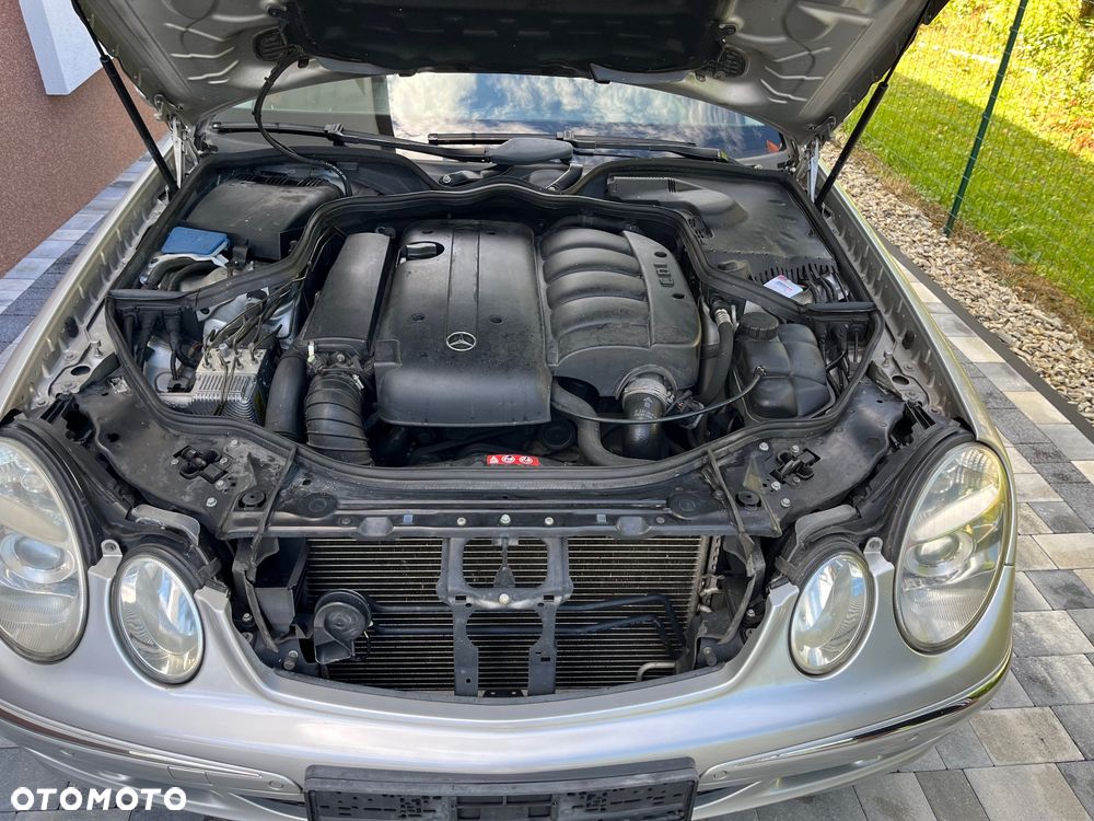 Mercedes-Benz Klasa E 220 CDI Automatik Elegance - 27