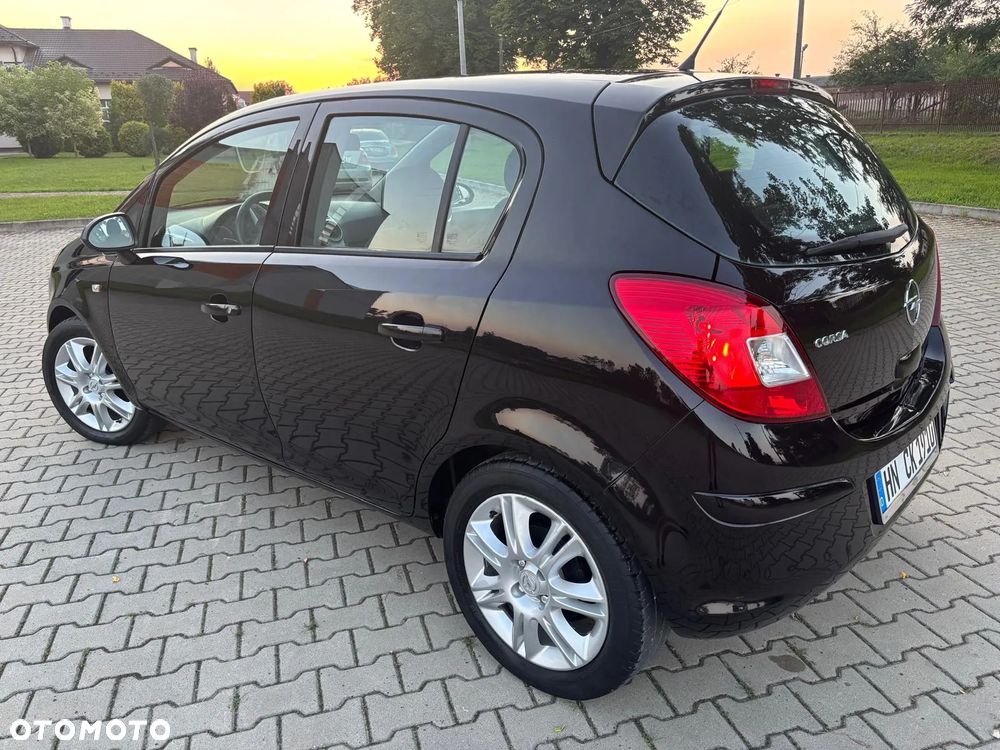 Opel Corsa 1.2 16V - 4
