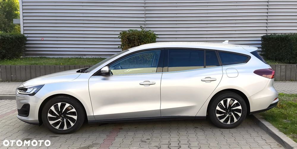 Ford Focus 2023 photo 5