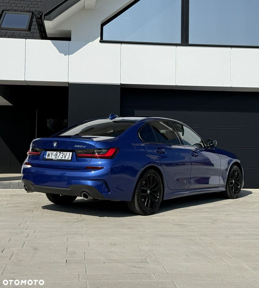 BMW Seria 3 320d xDrive M Sport sport - 31