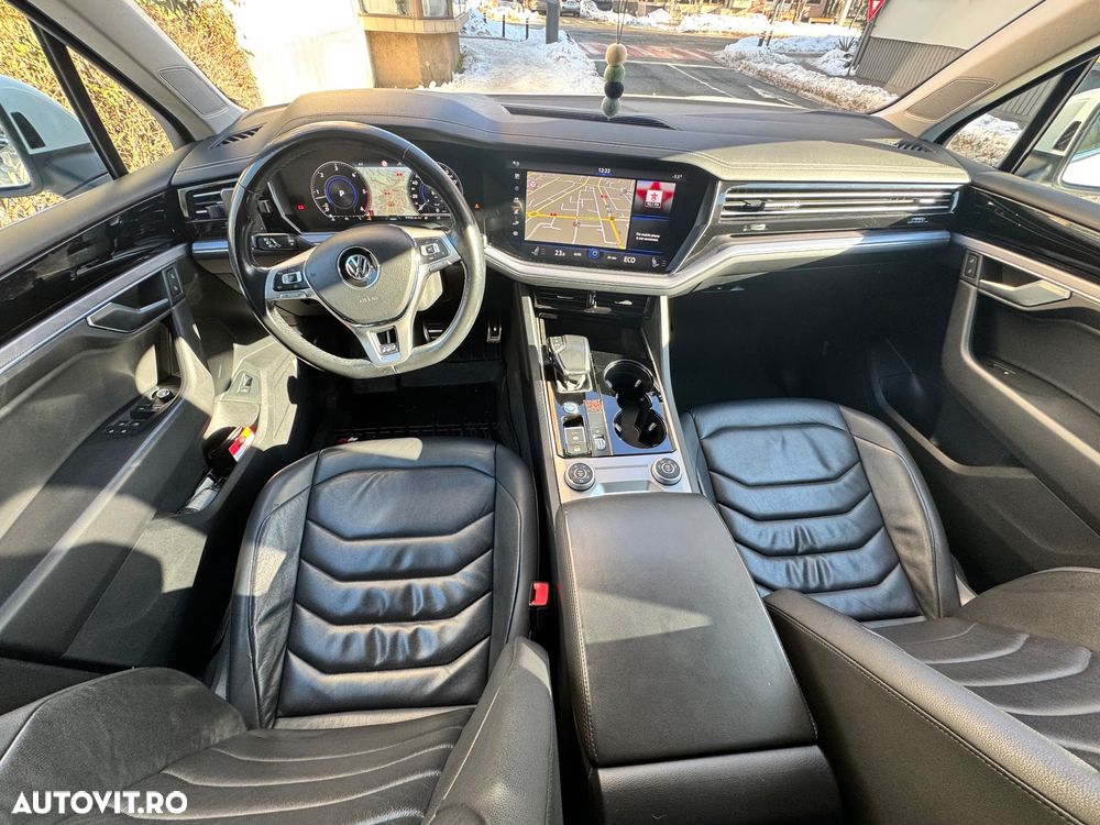 Volkswagen Touareg V6 TDI R-Style - 9