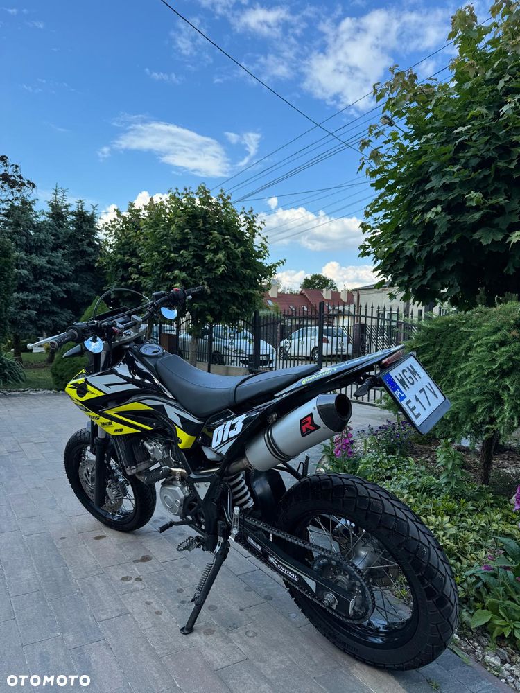 Yamaha WR - 4