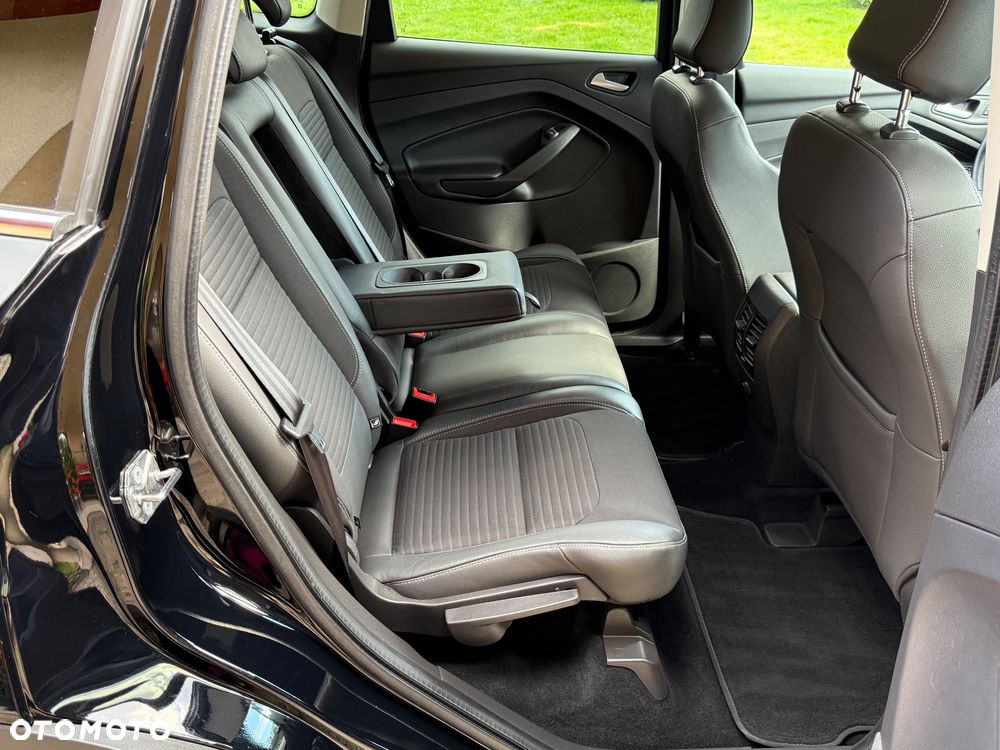 Ford Kuga 2.0 TDCi AWD Titanium - 20