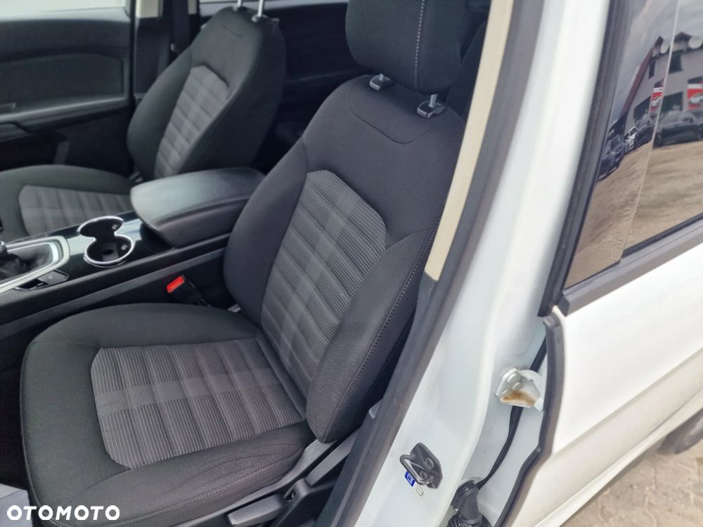 Ford Galaxy 2.0 TDCi Trend - 18