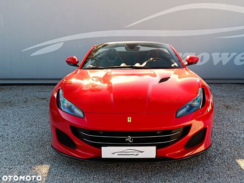 Ferrari Portofino - 12
