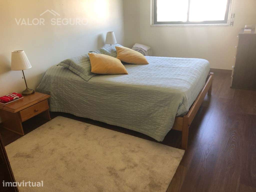 Apartamento T2 com parqueamento e arrecadação em Alverca do Ribatejo - Grande imagem: 4/19