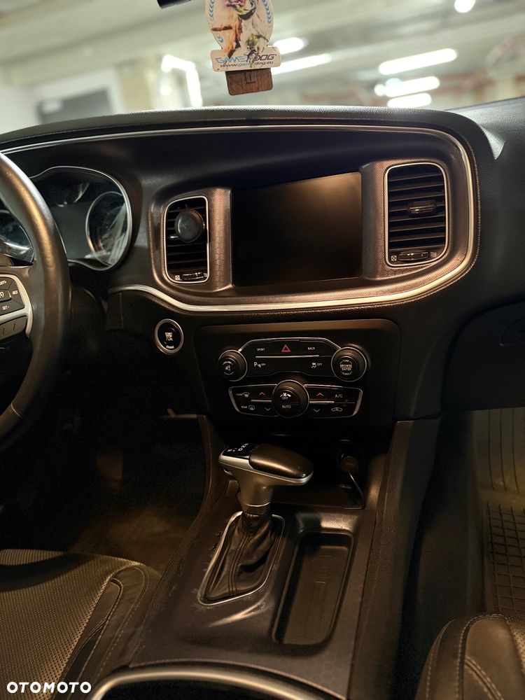 Dodge Charger ver-3-6-gt - 27