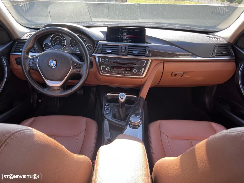 BMW 318 d Touring Luxury Line - 31