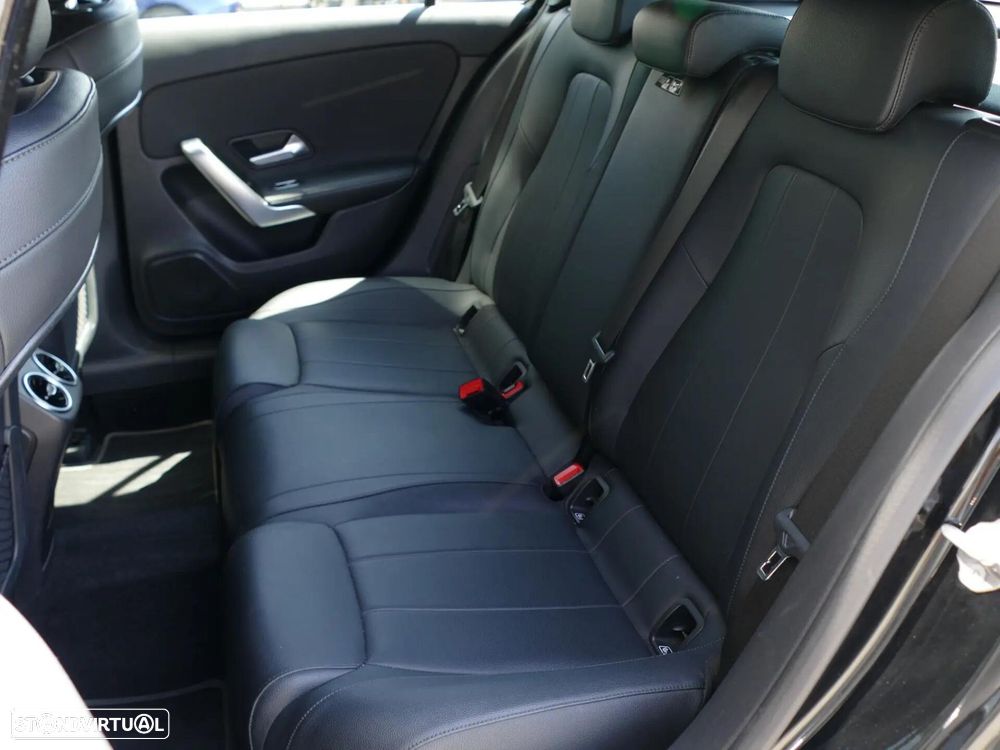 Mercedes-Benz A 250 e Progressive - 32