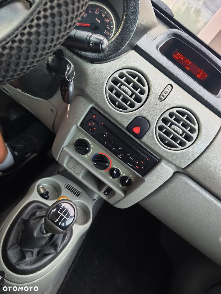 Renault Kangoo - 22