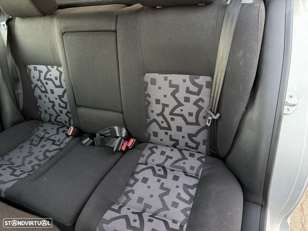 VW Golf 1.4 FSi Confortline - 4
