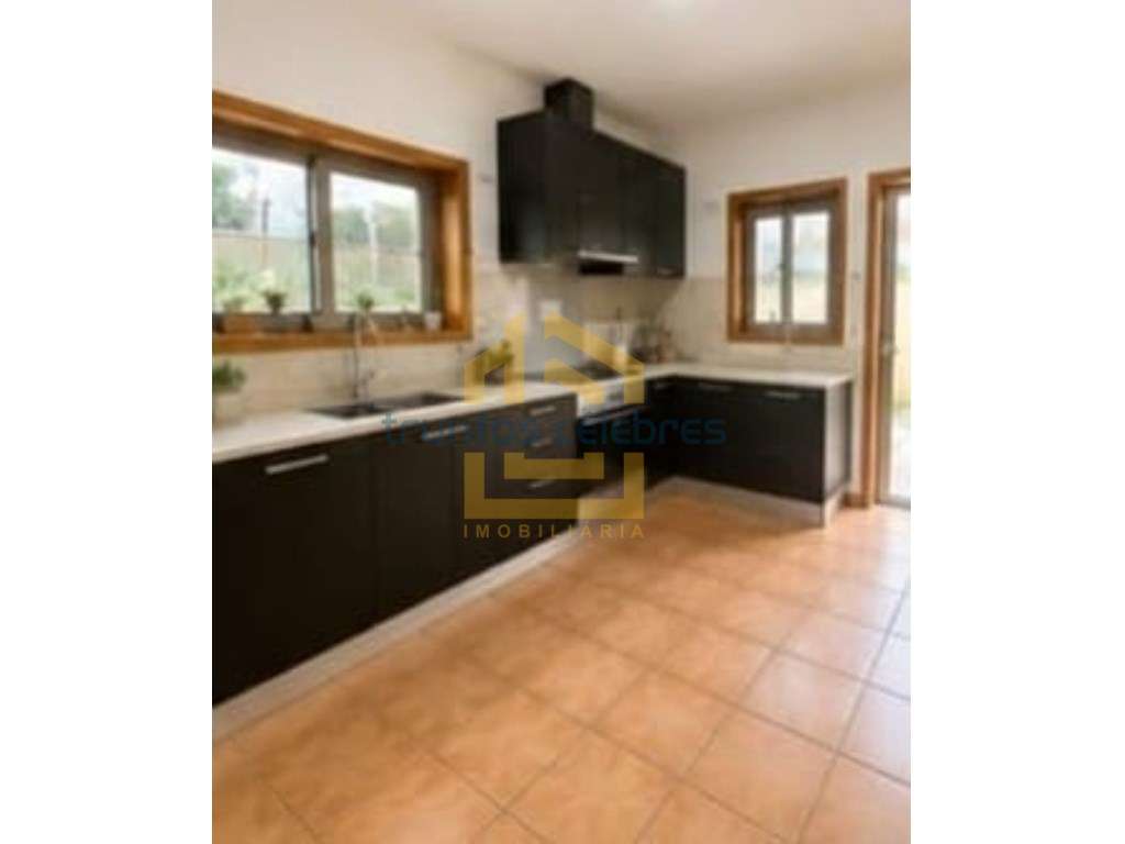 Andar Moradia T3 COM JARDIM PRIVATIVO | PISCINA Opcional EM FASE DE... - Grande imagem: 5/21