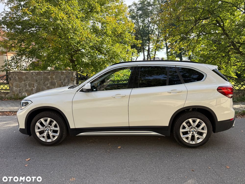 BMW X1 sDrive18i xLine - 4