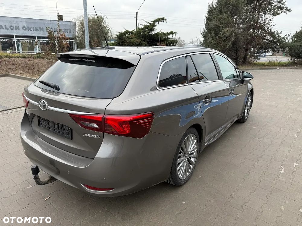 Toyota Avensis 2.0 D-4D Active Business - 6